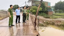 Lũ dâng cao, Công an Hà Tĩnh triển khai lực lượng ứng phó