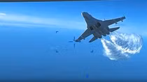 Quân đội Mỹ hé lộ video về vụ va chạm giữa UAV và tiêm kích Nga