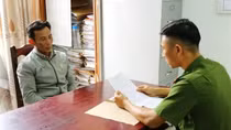 “Ma men” đập máy đo nồng độ cồn rồi… cắn CSGT