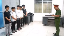 Bị chém vì dẫn người đi “giải cứu” bạn gái ở quán nhậu