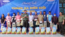 Chia sẻ với những hoàn cảnh trong chương trình "Tháng 3 biên giới"