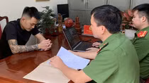 Bắt giữ đối tượng giết người trước quán bar đang lẩn trốn tại Hà Nội