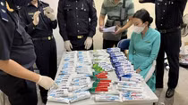 Vụ 4 tiếp viên hàng không vận chuyển hơn 11 kg ma túy: Ém "hàng" trong loạt ống kem đánh răng!