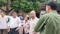 Đấu tranh với luật sư giả tuổi U80