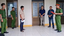 Thuê người phá rừng lấy đất trồng keo, lĩnh án tù