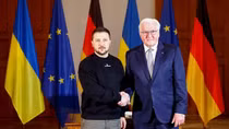 Tổng thống Ukraine làm rõ quan hệ với Đức trong chuyến thăm bất ngờ