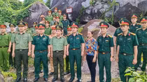 Tức Dụp - rạng ngời đón ngày thống nhất