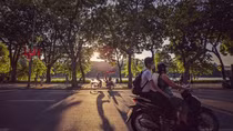 Miền Bắc ngày nắng, chiều tối nhiều nơi mưa to