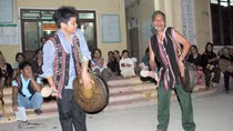 Để tiếng cồng chiêng vang mãi