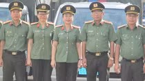 Công an Đồng Tháp trang cấp ô tô tuần tra cho Công an xã, thị trấn
