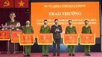 Công tác quần chúng Bộ Tư lệnh CSCĐ phát huy vai trò xung kích