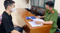 Ẩn họa từ những chợ giấy phép lái xe giả trên mạng