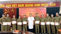 Tổng kết khoá bồi dưỡng nghiệp vụ y tế cho cán bộ Bộ Công an Lào