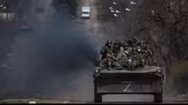 Nga pháo kích chặn đường rút của lính Ukraine ở Donetsk