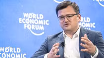 Ukraine bất ngờ chê NATO "chẳng làm gì" giúp Kiev