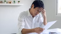 “Dính” nợ xấu nhóm 2 có mở thẻ tín dụng được không?