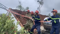 Thủ tướng yêu cầu tập trung khắc phục hậu quả bão số 4, chủ động ứng phó thiên tai