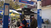 Xăng dầu tiếp tục tăng giá