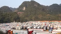 Lạng Sơn tiếp tục khuyến cáo dừng đưa nông sản lên cửa khẩu