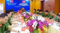 Phối hợp đấu tranh phòng, chống tội phạm với Công an châu Văn Sơn, tỉnh Vân Nam (Trung Quốc)