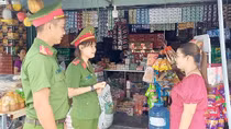 Về với Công an xã Quế Mỹ