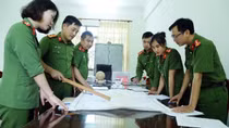 Những “hiệp sĩ” nơi rừng xanh