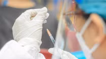 Bắt buộc 100% cơ sở tiêm vaccine phòng COVID-19 cho trẻ em phải ký số chứng nhận