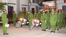 Bình yên đêm giao thừa phố núi Tây Bắc