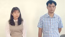 Khởi tố, bắt tạm giam 2 bị can về tội trốn thuế