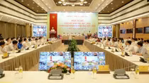 Sĩ số học sinh không thể 60 em/lớp!