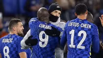 Lukaku "tái xuất", Chelsea đánh bại Tottenham