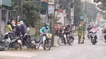 Bắt giữ đối tượng dùng dao đâm chết người