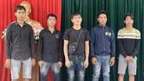 Đưa thêm 5 công dân bị lừa sang Campuchia về nhà an toàn