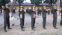 Ghi ở thao trường huấn luyện đầu khoá tân sinh viên các trường CAND