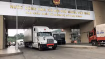 Khôi phục nhập khẩu trái cây tươi, hàng đông lạnh qua cửa khẩu Hà Khẩu - Kim Thành II, Lào Cai