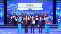 Đẩy mạnh chuyển đổi số, HDBank đạt Giải thưởng Chuyển đổi số Việt Nam 2022
