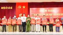 Lắng nghe ý kiến nhân dân để phục vụ tốt hơn