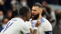 PSG "ngã ngựa" trước màn ngược dòng không tưởng của Real
