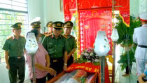 Máu anh đổ vì sự bình yên của vùng quê Khánh Vĩnh