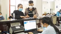 Vì sao nhiều người bỗng muốn nhận tiền bảo hiểm xã hội 1 lần?