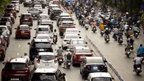 Hà Nội đề xuất tiếp tục phân làn trên đường Nguyễn Trãi
