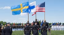 NATO sắp có thêm 2 thành viên, một là láng giềng của Nga?