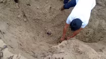 Tìm thấy thi thể cháu bé bị mất tích khi chăn trâu bên sông Trà