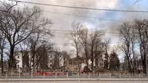 Nga tố lực lượng Azov đánh sập nhà hát Mariupol