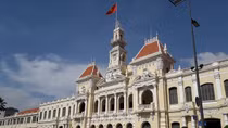 TP Hồ Chí Minh bất ngờ cải chính số công chức nghỉ việc do "nhầm lẫn"!?