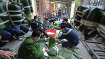 Tết của những người lính chữa cháy và cứu nạn, cứu hộ