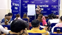 Nở rộ các lớp học cải thiện giọng nói: Đổi giọng để đổi đời