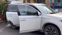 Hai con nghiện thuê hàng loạt ô tô, gắn biển giả để đi trộm liên tỉnh