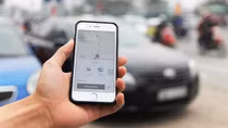 Xe hợp đồng điện tử dưới 9 chỗ sẽ gộp vào loại hình taxi