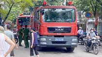 Hoá vàng suýt hoá luôn cả nhà